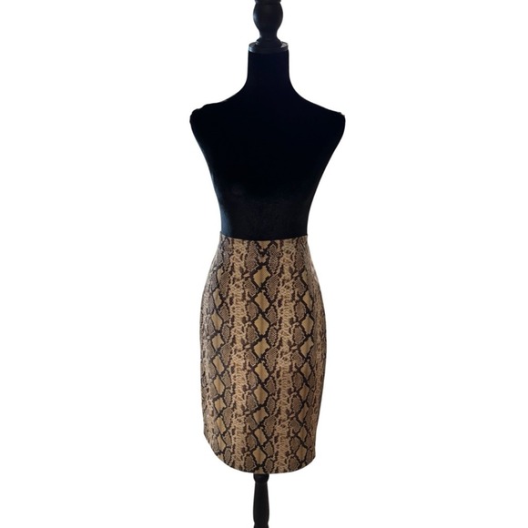Guess by Marciano Dresses & Skirts - Guess by Marciano Snakeskin Pencil Skirt Brown Tan Animal Print Size 2